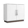 **Technische titel in het Nederlands: Modulaire witte kast met strakke lijnen en subtiel patroon**
